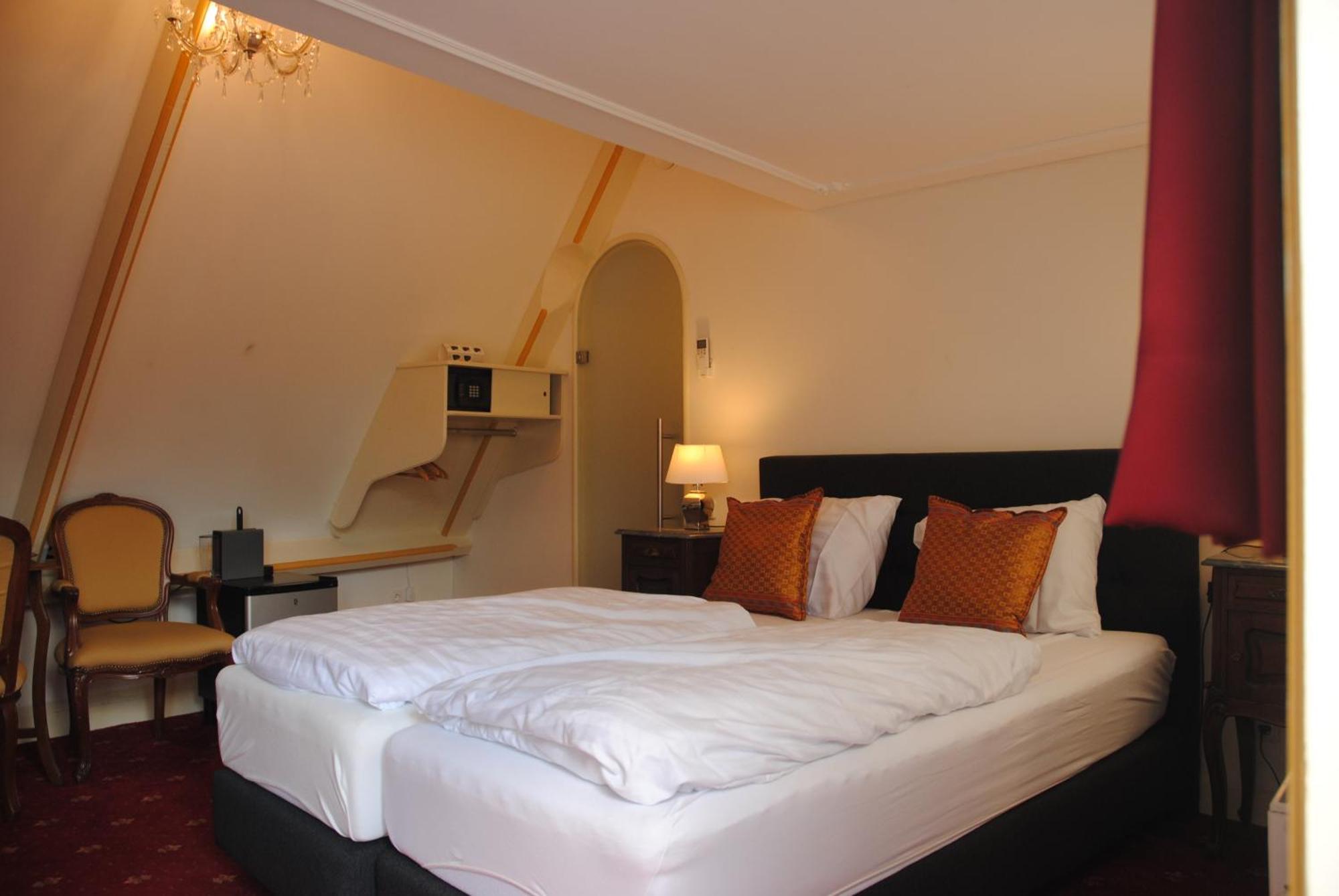 De Gulden Waagen Hotel Nijmegen Luaran gambar