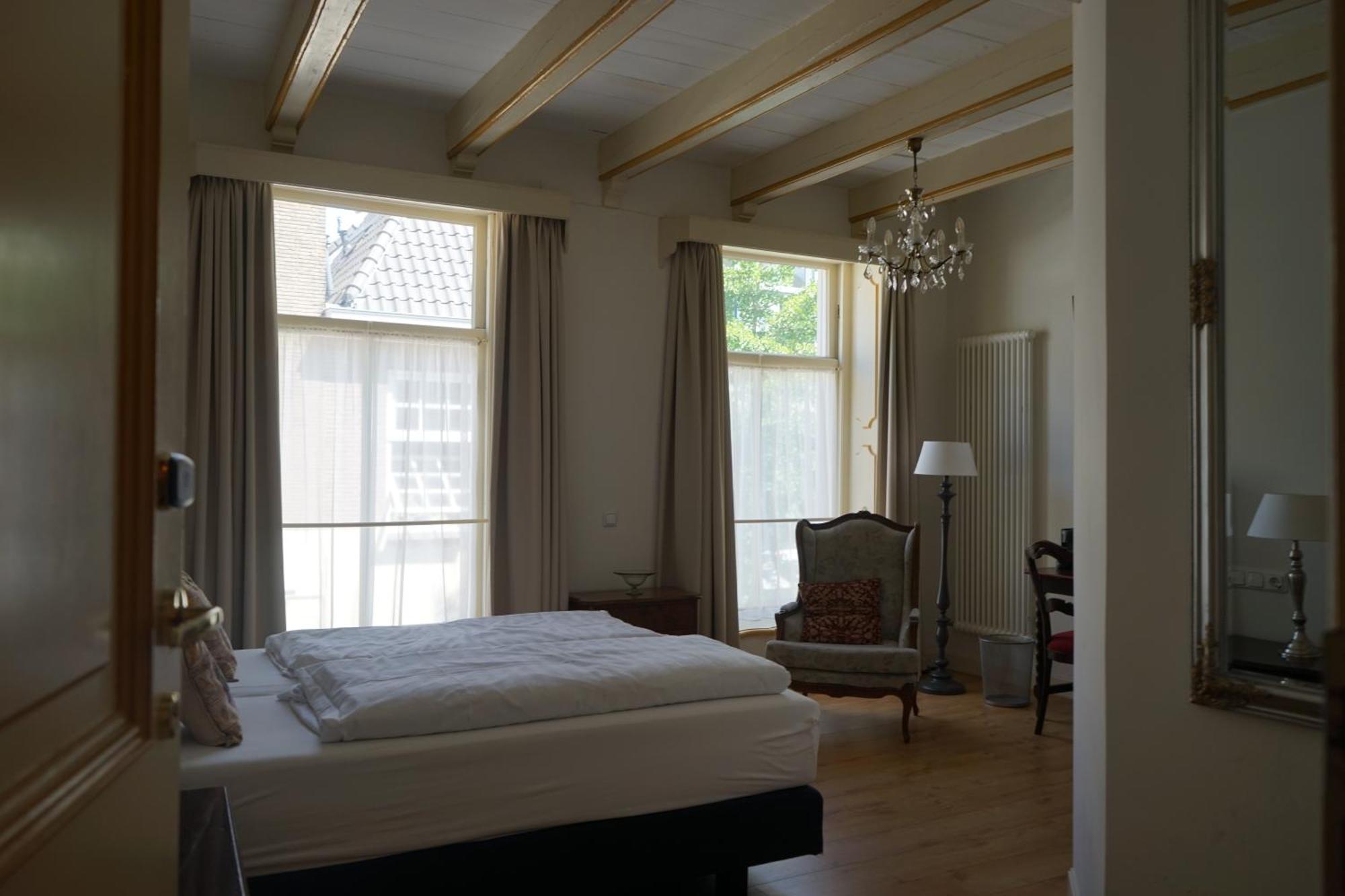 De Gulden Waagen Hotel Nijmegen Luaran gambar
