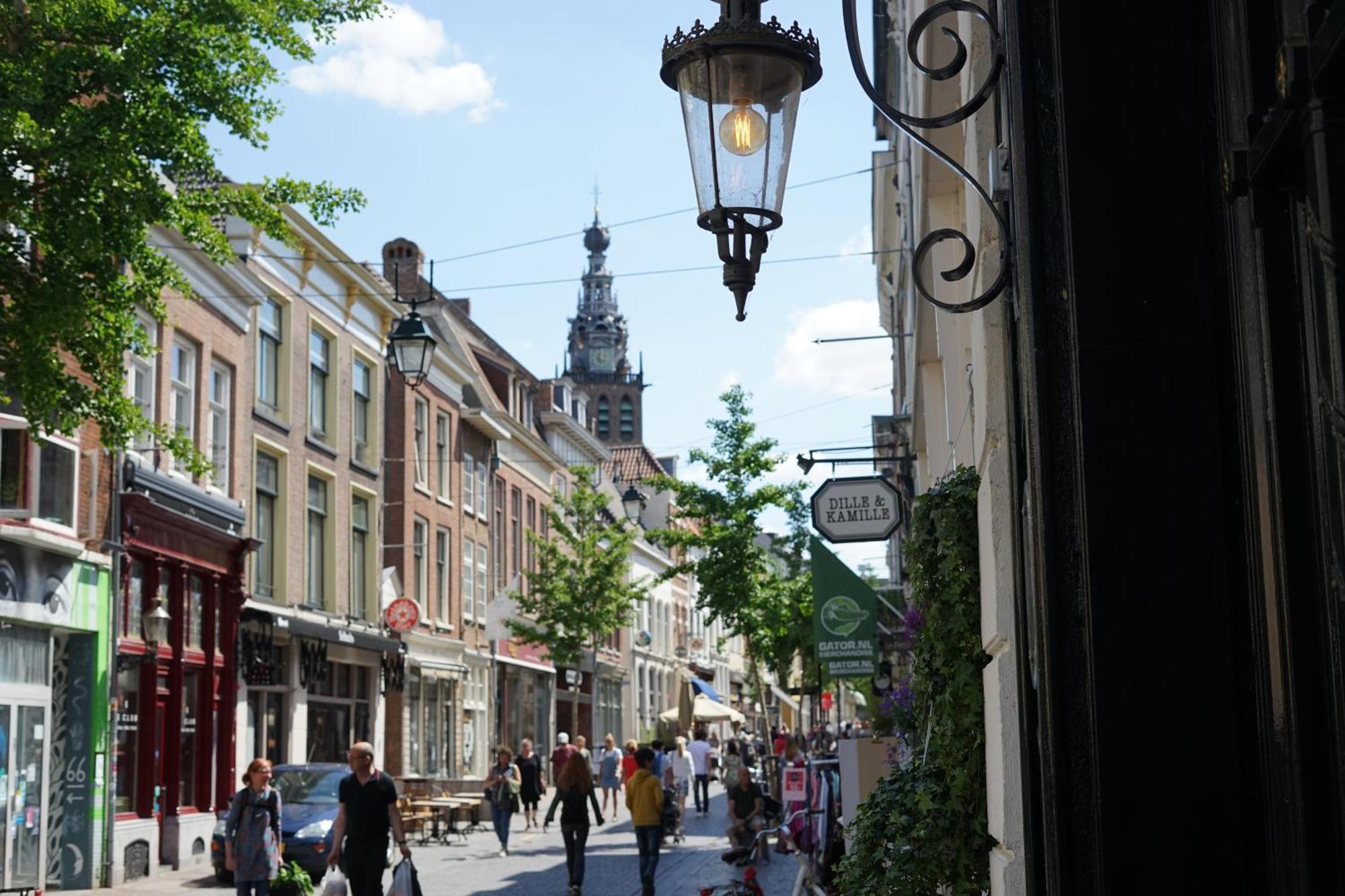 De Gulden Waagen Hotel Nijmegen Luaran gambar
