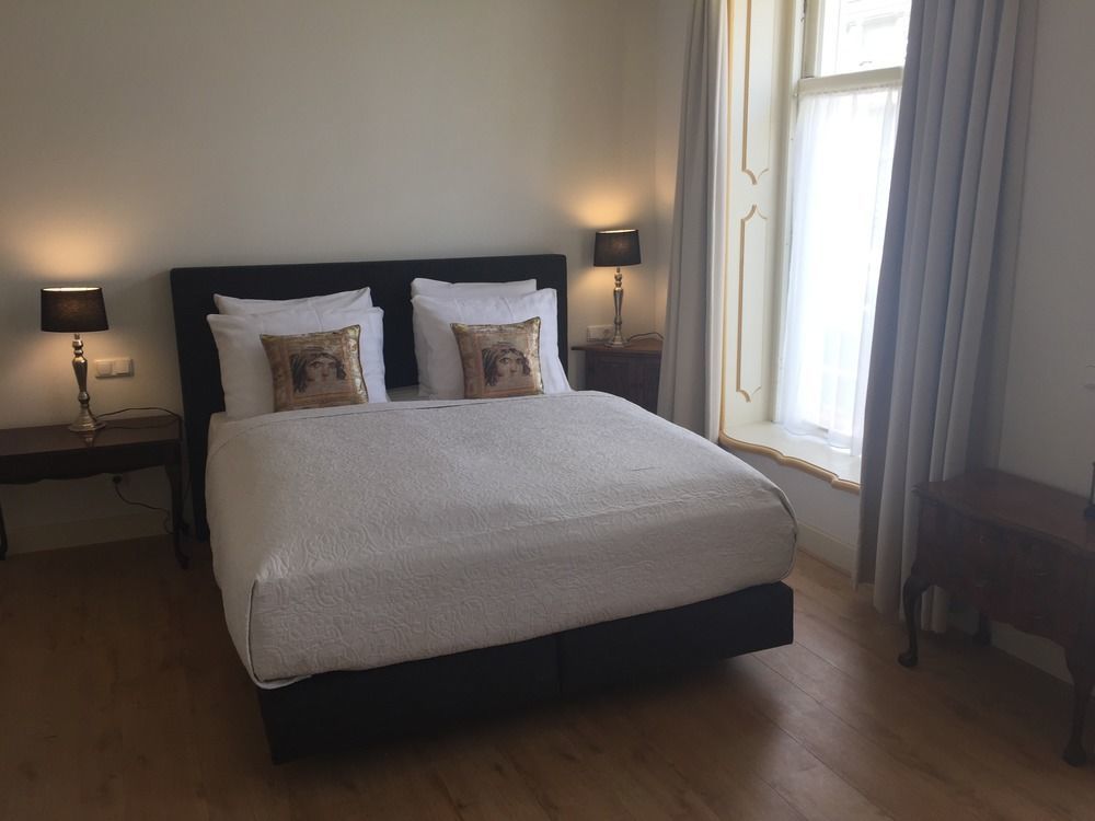 De Gulden Waagen Hotel Nijmegen Luaran gambar