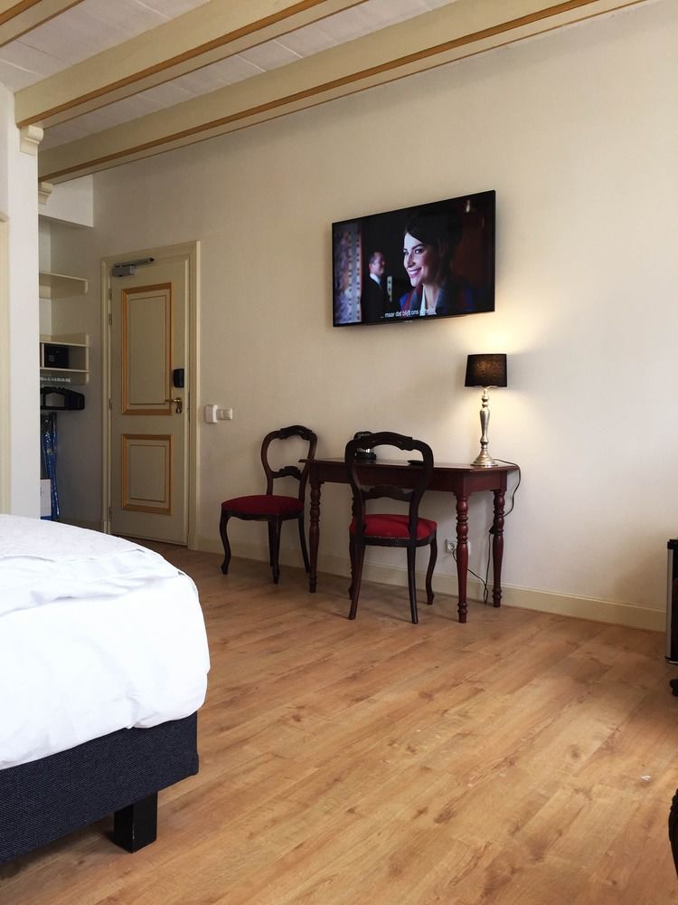 De Gulden Waagen Hotel Nijmegen Luaran gambar
